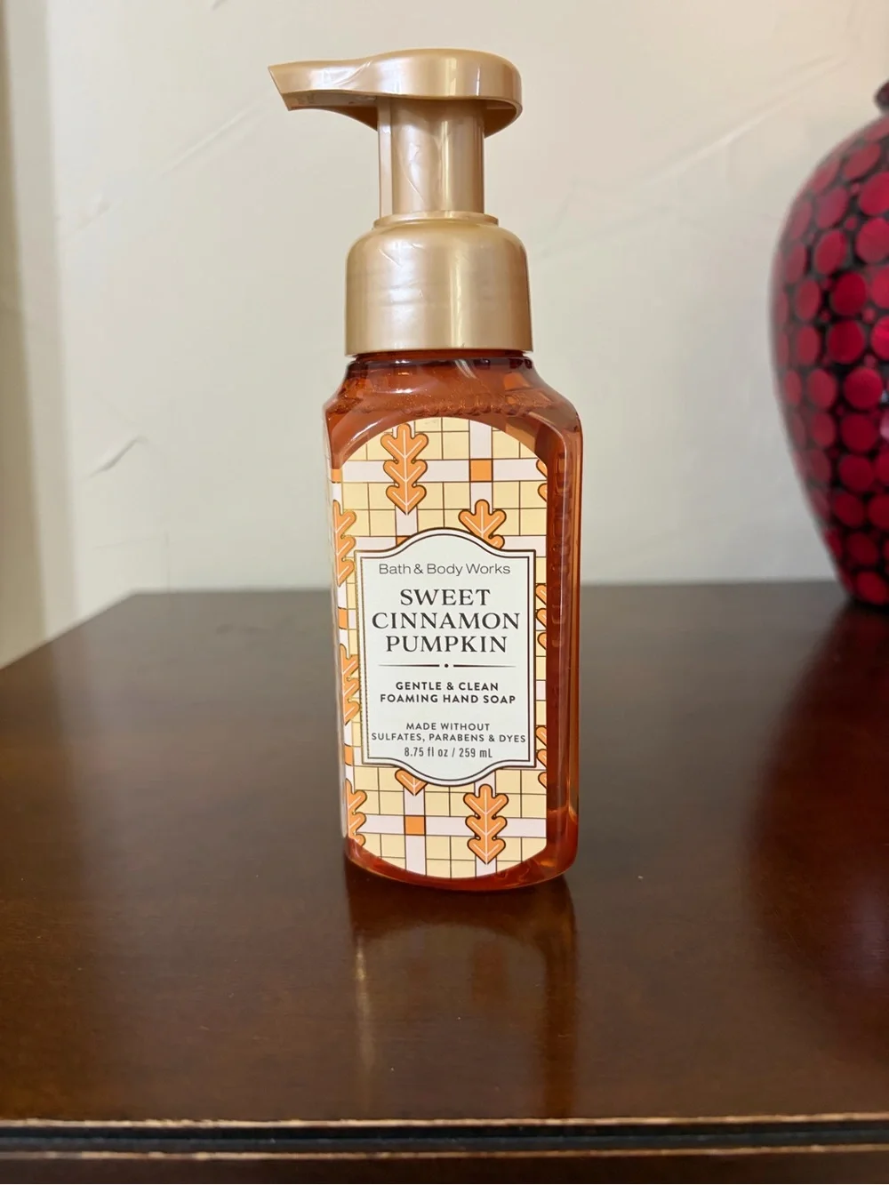 Bath & Body Works Sweet Cinnamon Pumpkin Foaming Hand Soap & 3 Wick Candle Set